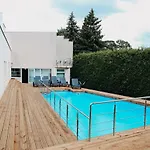 Vesiroos Hotell
