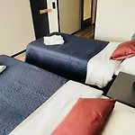 Hotell Vesiroos Pärnu