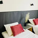 Vesiroos Hotell Pärnu