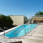 Hotell Vesiroos Pärnu