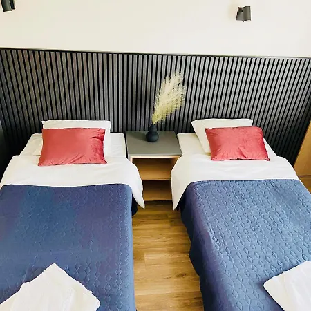 Vesiroos * Parnawa
