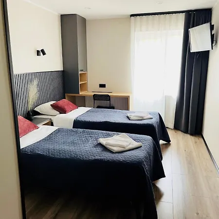 Hotel Vesiroos Hotel *