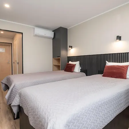 Hotel Vesiroos Parnawa