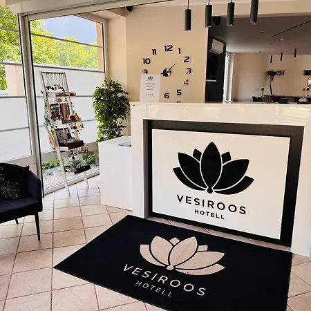 Vesiroos Hotel Parnawa
