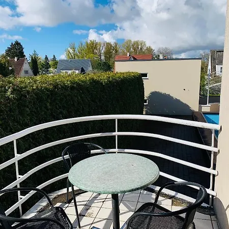 Vesiroos Hotell
