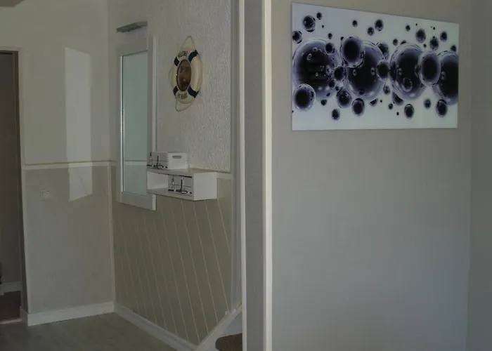 Vesiroos Hotell Pärnu